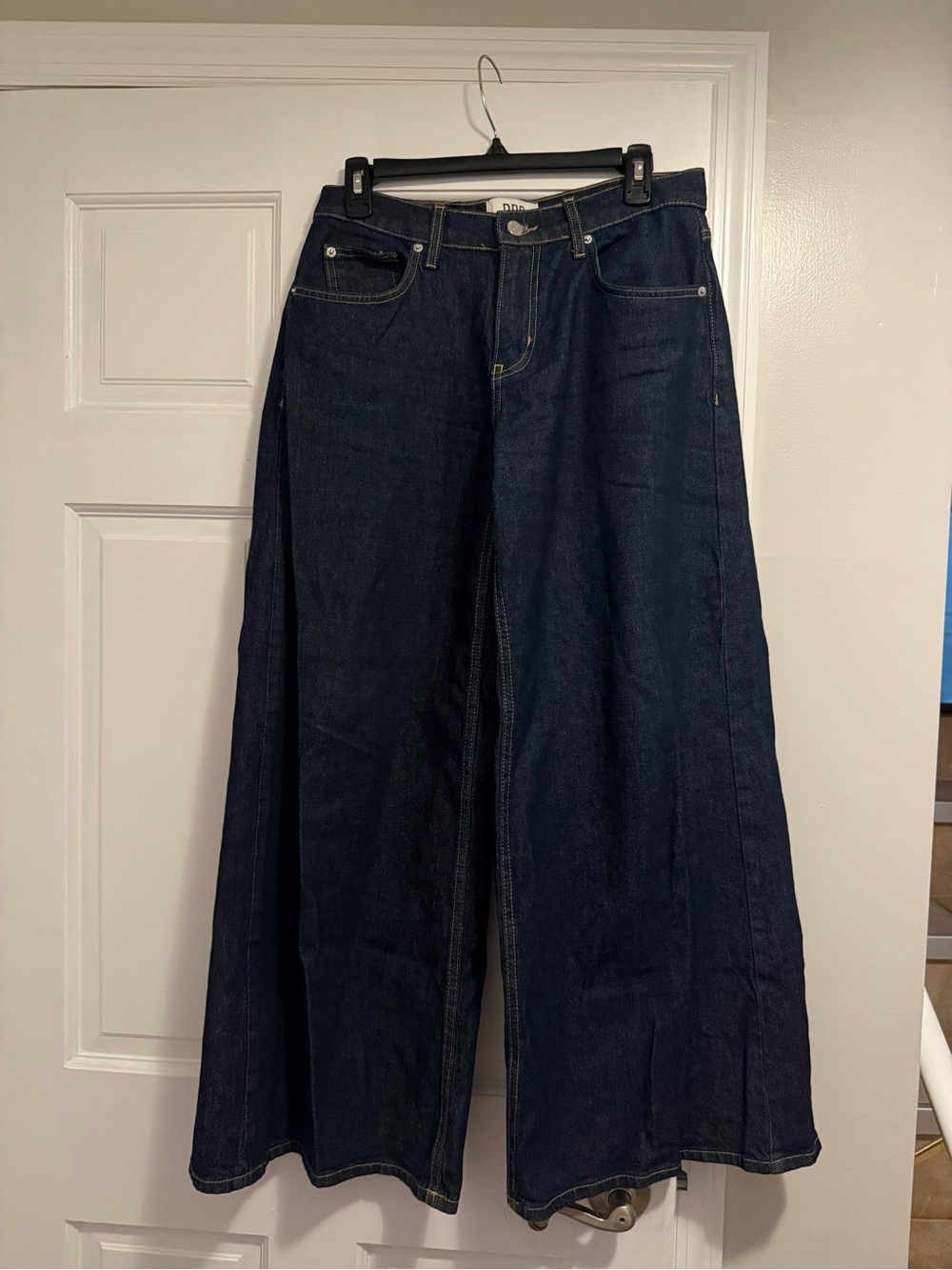 BDG Wide-Leg Dark Indigo Jeans